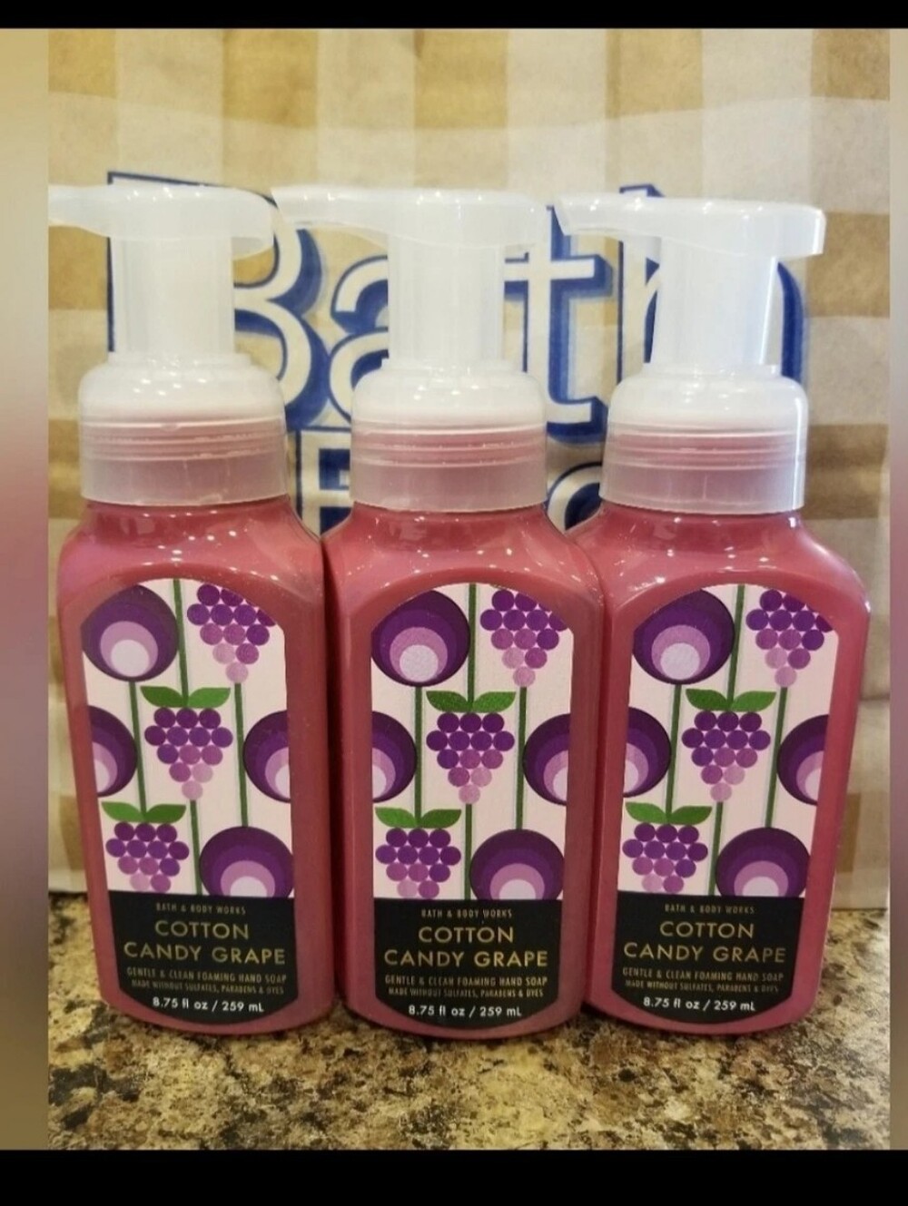 Bath & Body Works Cotton Candy Grape Gentle Foaming Hand Soap - Pink